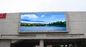 La publicité d'écrans extérieure polychrome de Signage de P8 Digital pour la route