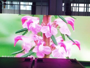Les panneaux polychromes d'affichage à LED de HD Avec Cabinet de moulage mécanique sous pression pour la publicité