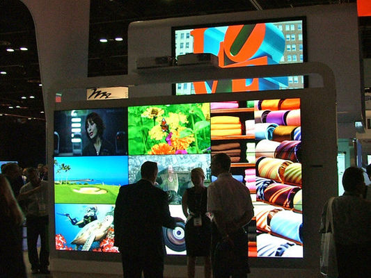 22 32 mur de 55 pouces montant l'affichage d'intérieur de Signage d'affichage à cristaux liquides Digital avec le wifi/3G/androïde