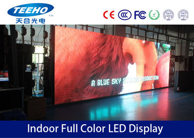 Écran de publicité d'intérieur polychrome de location 1R1G1B P7.62, 1000Hz d'affichage à LED