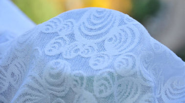 Tissu blanc de robe de mariage de tissu de tapisserie d'ameublement de jacquard, largeur 57"/58"