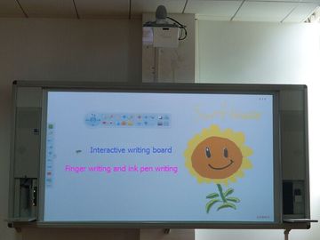 De grande taille conjuguent le conseil d'écriture interactif de contact, tableaux blancs interactifs pour des écoles